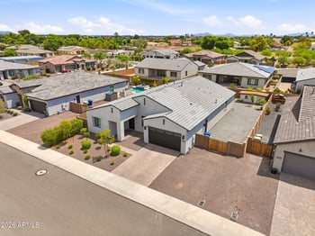 7527 N 84th Ave, Glendale, AZ 85305