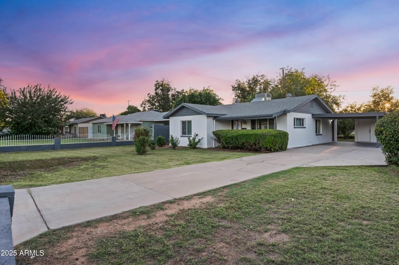 7528 60th Ave, Glendale, AZ 85301