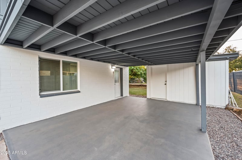 7528 60th Ave, Glendale, AZ 85301