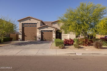7528 Odeum Ln, Phoenix, AZ 85043