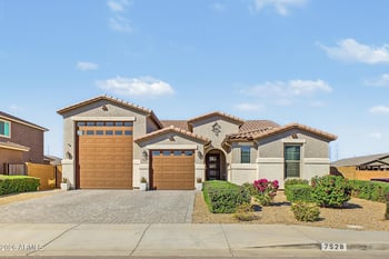 7528 W Odeum Ln, Phoenix, AZ 85043