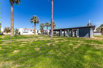 7529 47th Dr, Glendale, AZ 85301