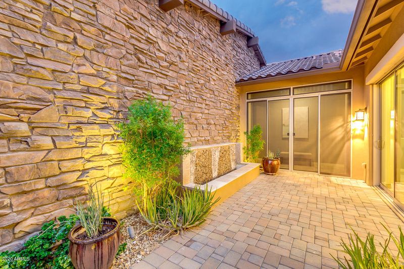 7529 W Trails Dr, Glendale, AZ 85308
