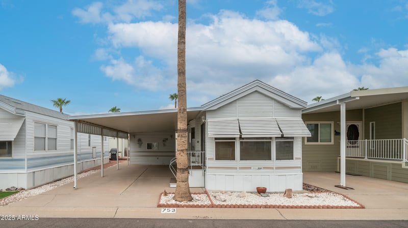 753 Diamond Dr, Apache Junction, AZ 85119