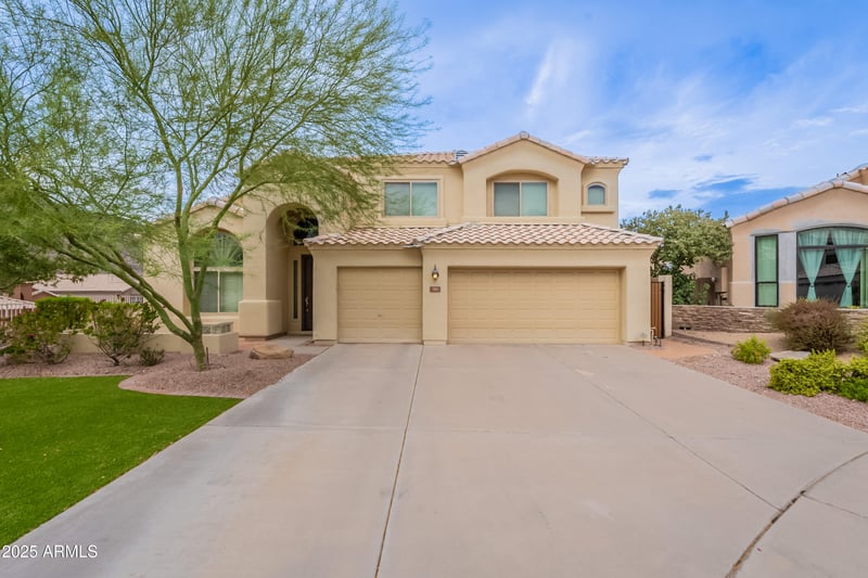 753 Mountain Sage Dr, Phoenix, AZ 85048