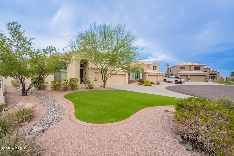 753 Mountain Sage Dr, Phoenix, AZ 85048