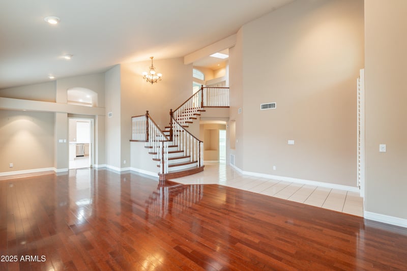 753 Mountain Sage Dr, Phoenix, AZ 85048