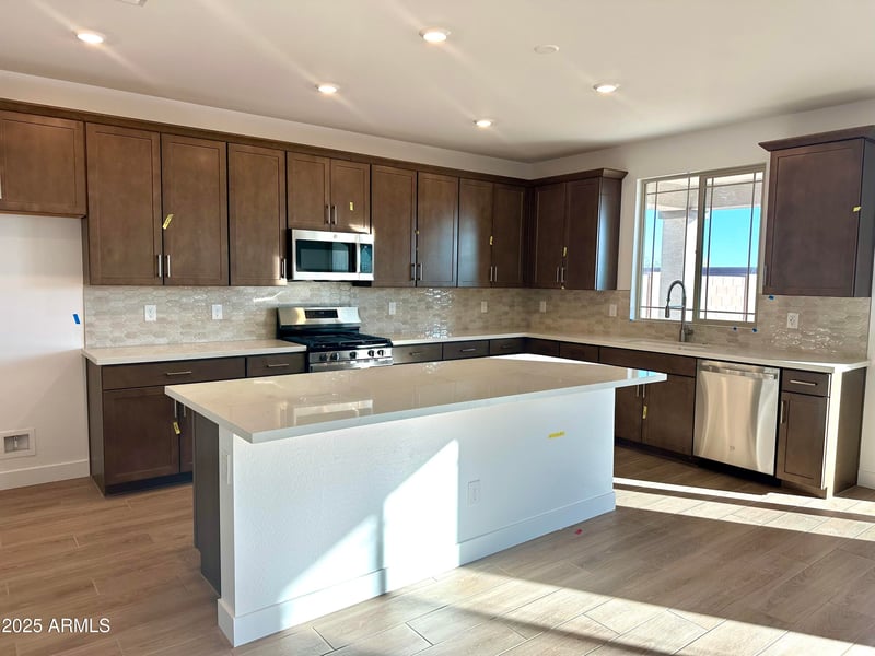 753 Sparrow Dr, Queen Creek, AZ 85140