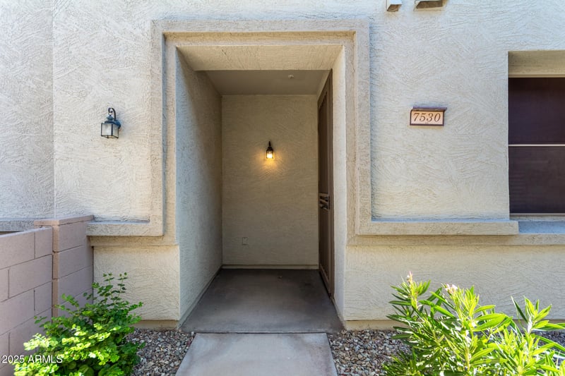 7530 31st Way, Phoenix, AZ 85042