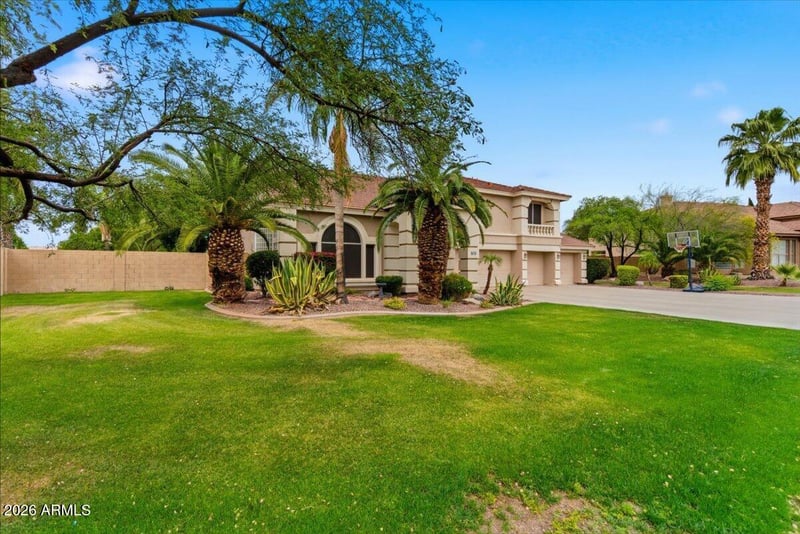 7530 E Kael Cir, Mesa, AZ 85207