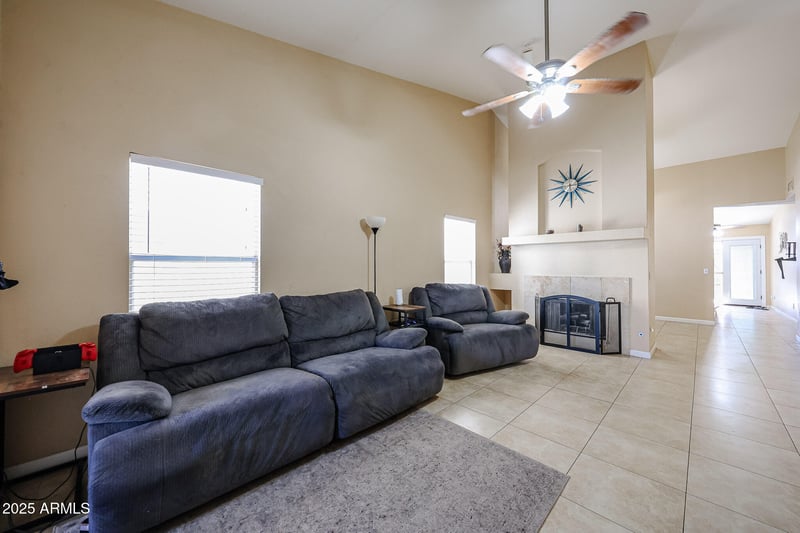 7531 Ironwood Dr, Peoria, AZ 85345