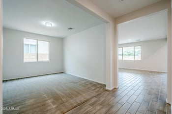 7531 Odeum Ln, Phoenix, AZ 85043