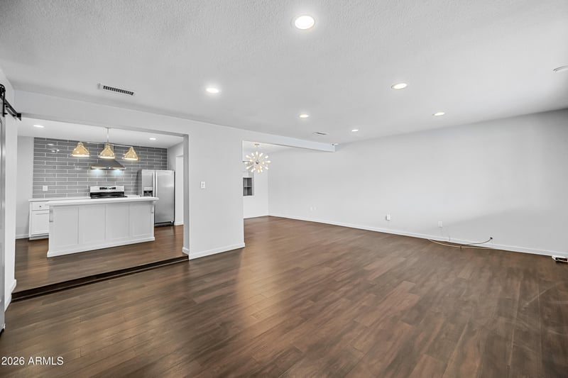 7532 E Roosevelt St, Scottsdale, AZ 85257