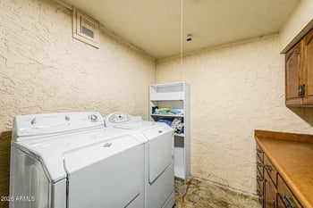 7532 W Villa Theresa Dr, Glendale, AZ 85308