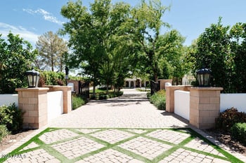 7533 70th St, Paradise Valley, AZ 85253