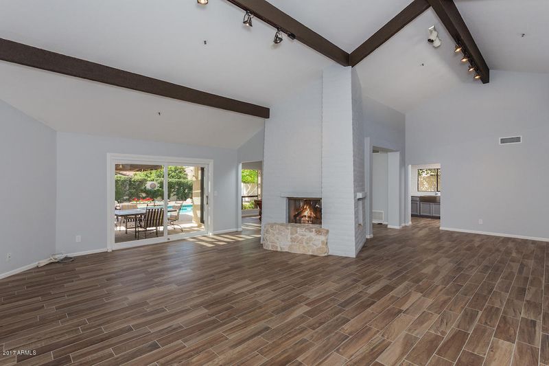 7533 E Clinton St, Scottsdale, AZ 85260