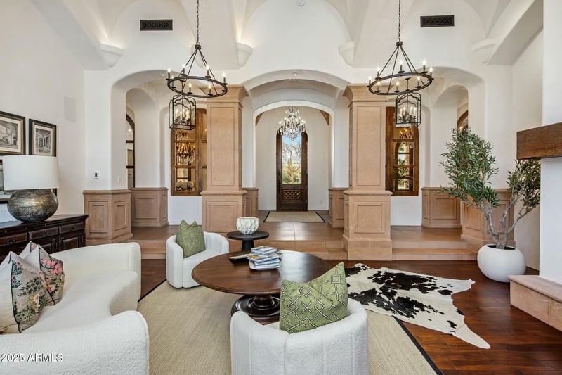 7533 70th St, Paradise Valley, AZ 85253