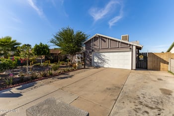 7536 Elm St, Phoenix, AZ 85033