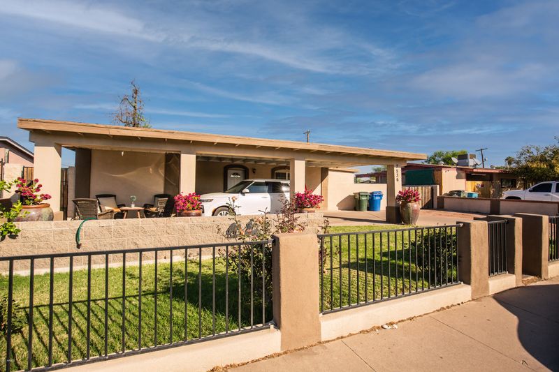 7536 W Mitchell Dr, Phoenix, AZ 85033
