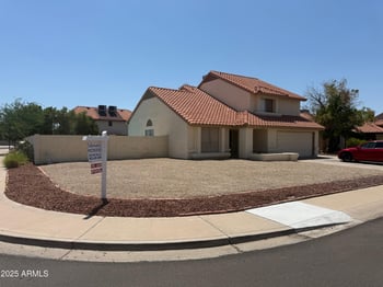 7537 Dreyfus Dr, Peoria, AZ 85381