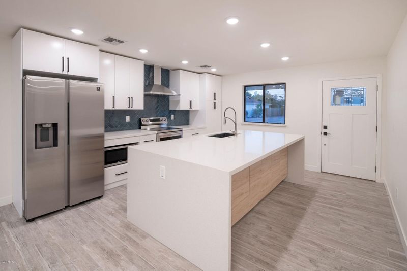 7537 E Edgemont Ave, Scottsdale, AZ 85257