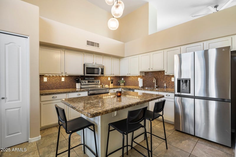 754 Beck Ave, Tempe, AZ 85281