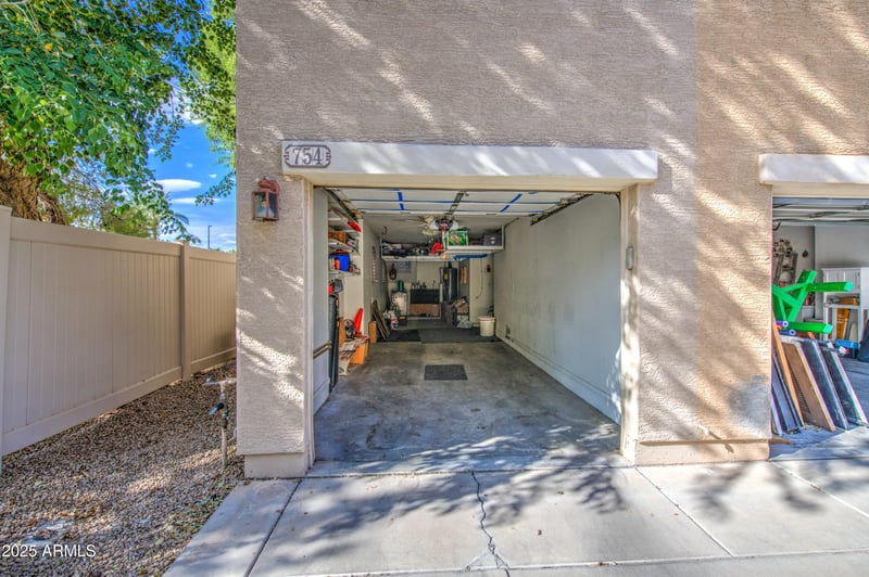754 Laguna Dr, Gilbert, AZ 85233