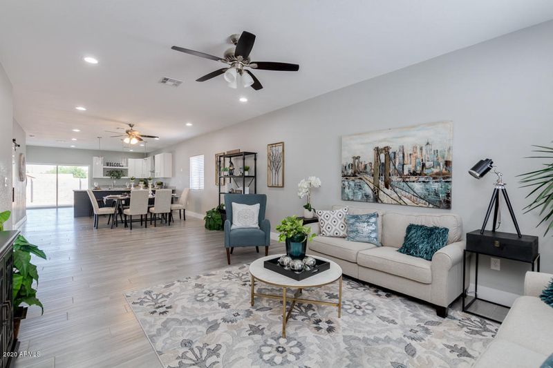 754 W Southgate Ave, Phoenix, AZ 85041