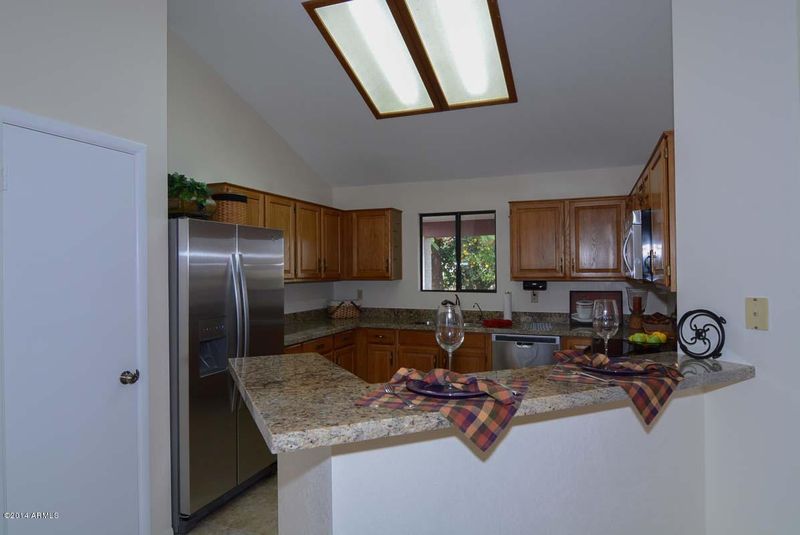 7540 W Julie Dr, Glendale, AZ 85308