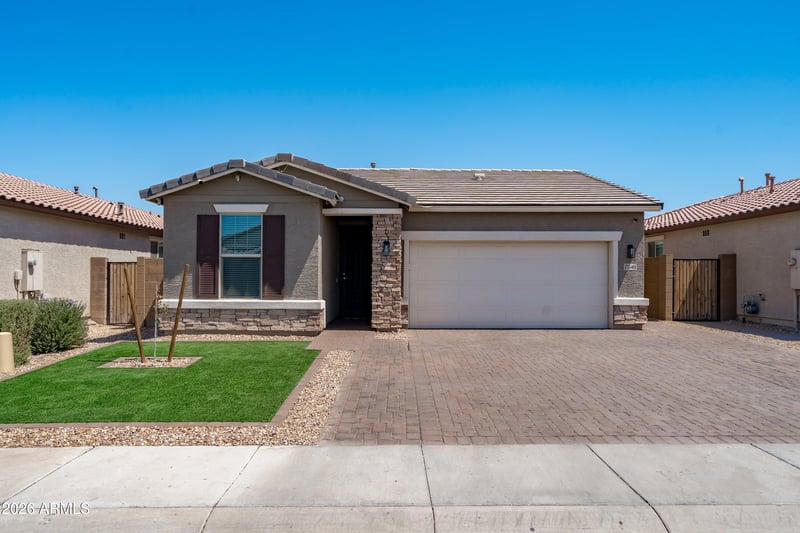 7540 W Superior Ave, Phoenix, AZ 85043