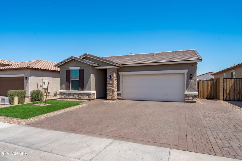 7540 W Superior Ave, Phoenix, AZ 85043