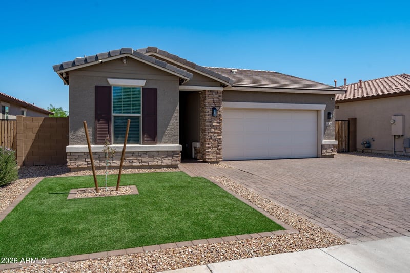 7540 W Superior Ave, Phoenix, AZ 85043