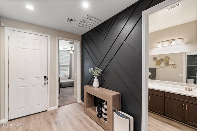 7540 W Superior Ave, Phoenix, AZ 85043