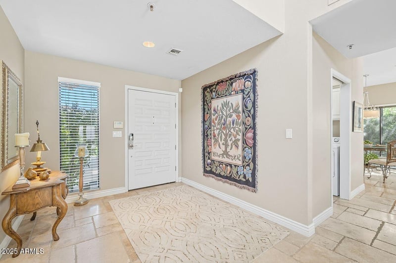7541 Becker Ln, Scottsdale, AZ 85260