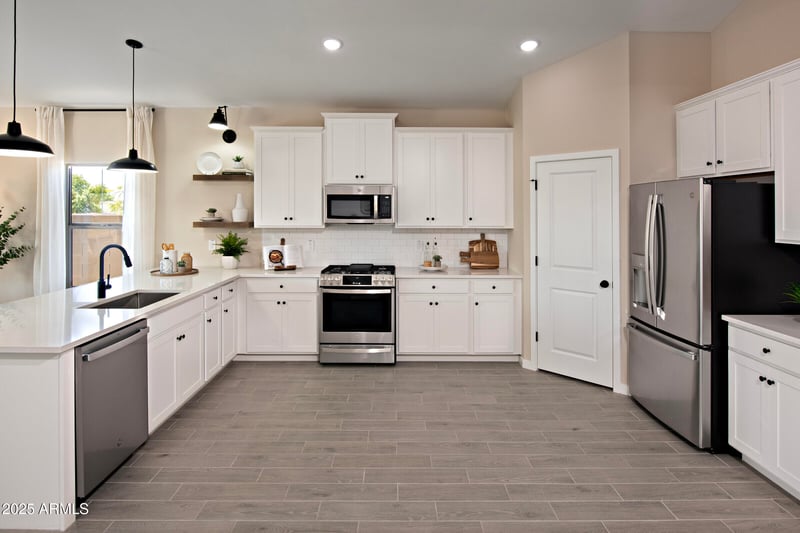 7541 Park St, Laveen, AZ 85339