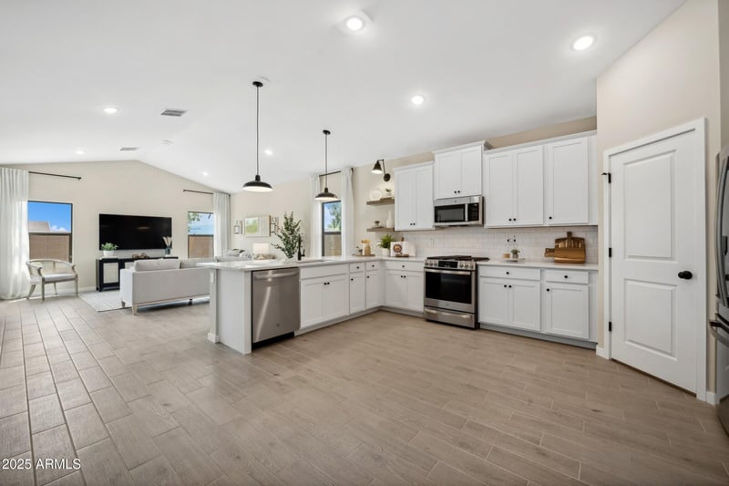 7541 Park St, Laveen, AZ 85339