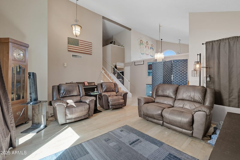 7544 Dreyfus Dr, Peoria, AZ 85381