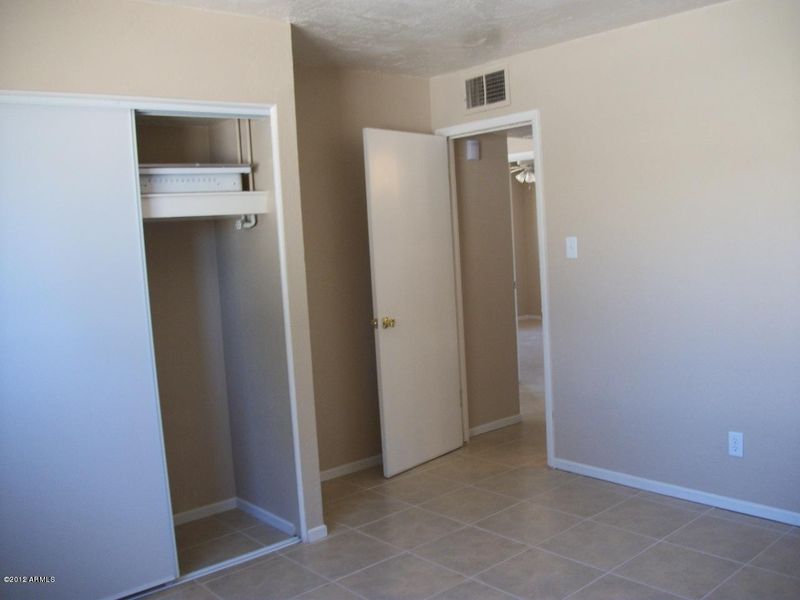 7544 W Mitchell Dr, Phoenix, AZ 85033