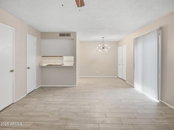 7545 47th Dr, Glendale, AZ 85301