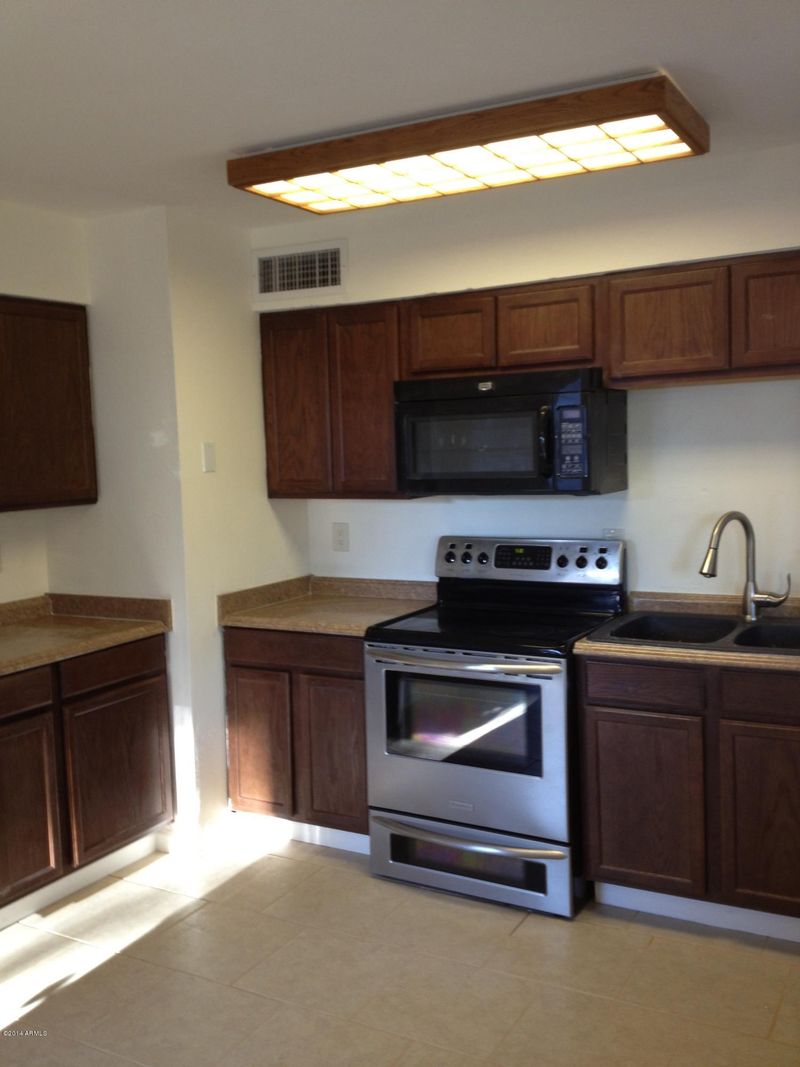 7545 E Clovis Cir, Mesa, AZ 85208