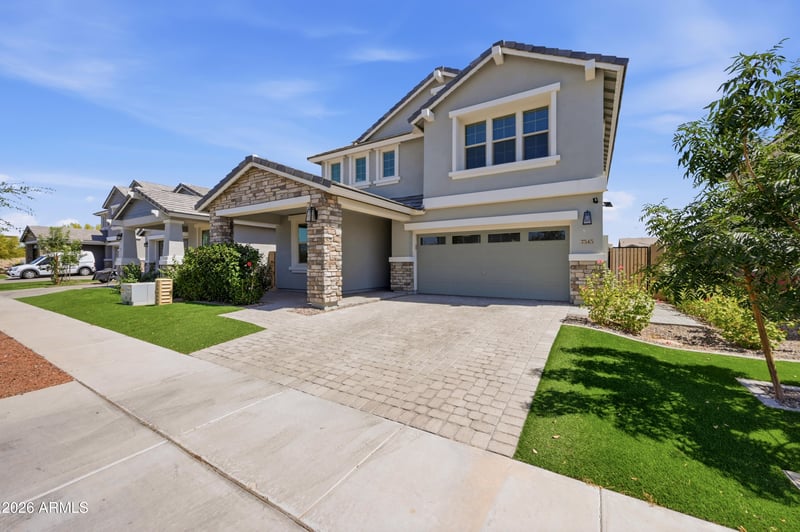7545 E Olla Ave, Mesa, AZ 85212