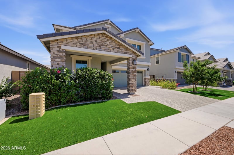 7545 E Olla Ave, Mesa, AZ 85212