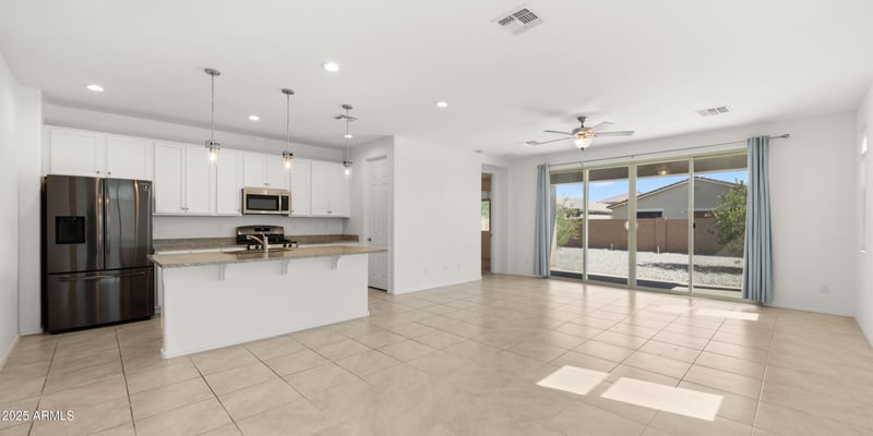 7545 Superior Ave, Phoenix, AZ 85043