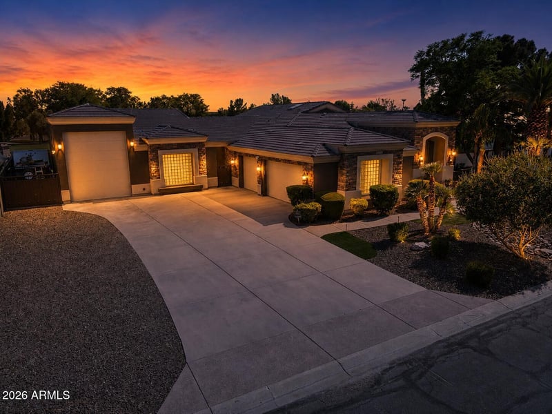 7547 W Libby St, Glendale, AZ 85308