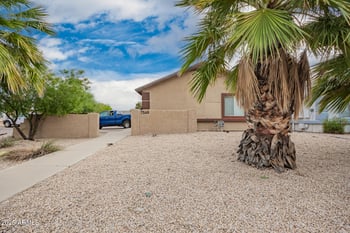 7549 21st Ave, Phoenix, AZ 85021