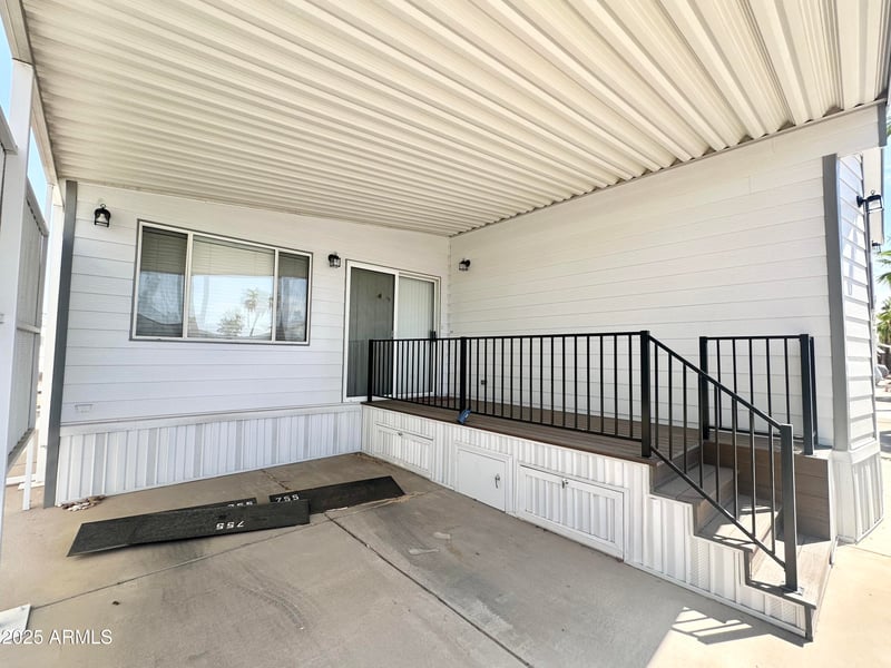 755 Diamond Dr, Apache Junction, AZ 85119