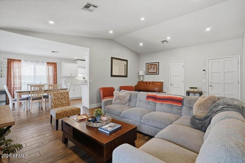 755 E Palomino Dr, Gilbert, AZ 85296