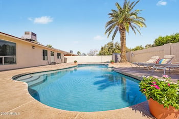 755 Laguna Azul Ave, Mesa, AZ 85210
