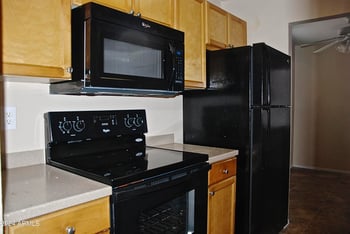 7550 12th St #121, Phoenix, AZ 85020