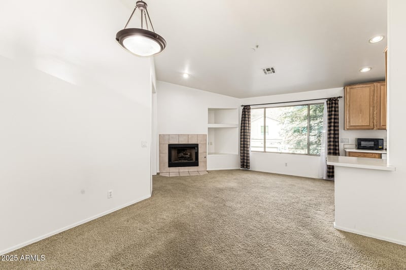 7550 Earll Dr #74, Scottsdale, AZ 85251